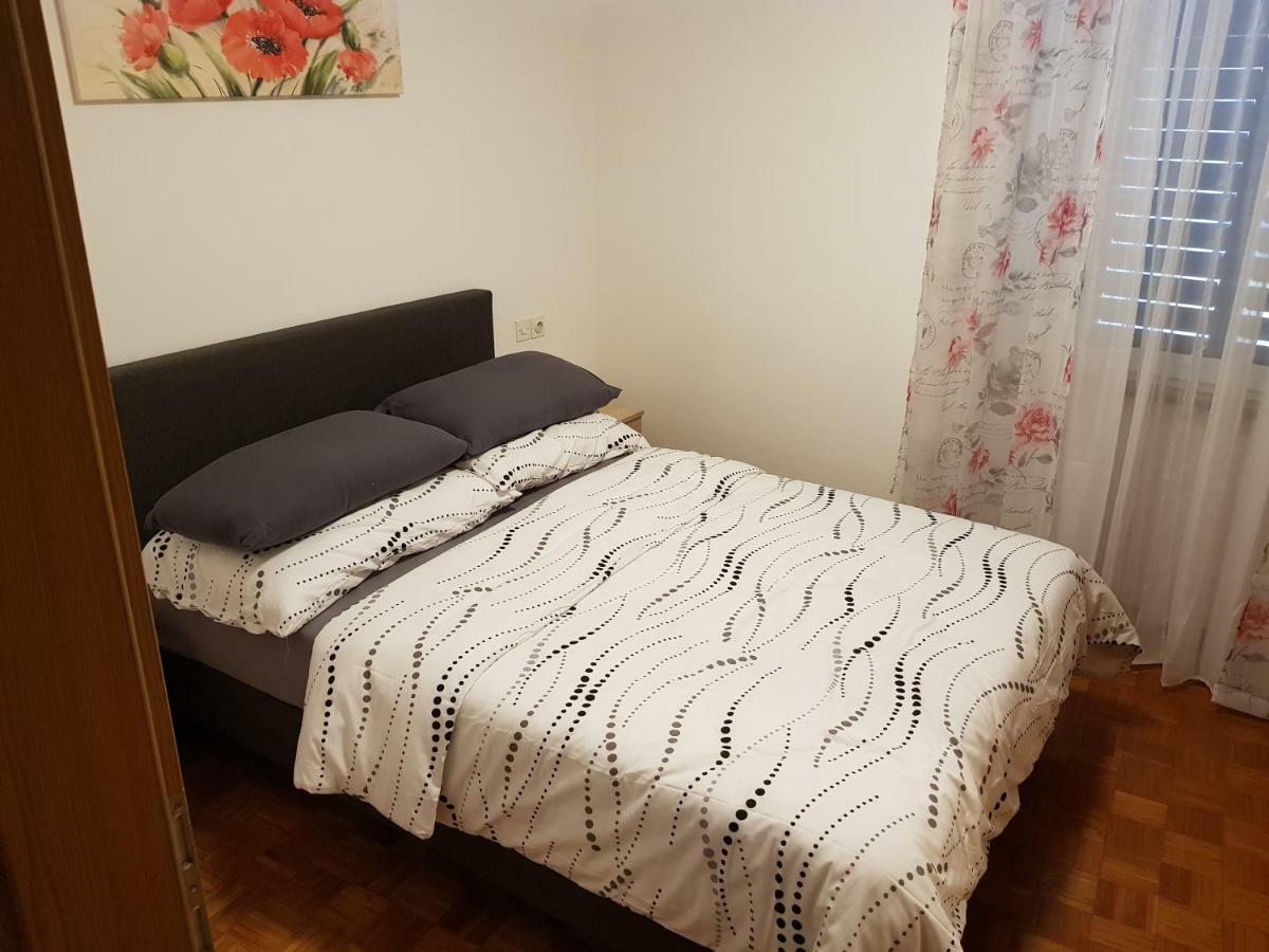 Izola City Center Apartment Eksteriør bilde
